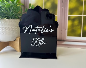 Design Arch Acrylic Table Sign: Scallop Edge, Custom Arch, Add your own text