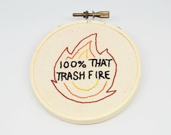 100% Dat Trashfire borduurwerk