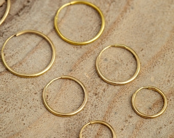 Solid 14K Gold Hoop Earrings 100% Handmade , Dainty Hoop Earrings , Minimalist Gold Hoops , Gold Hoop Earrings Varius Sizes