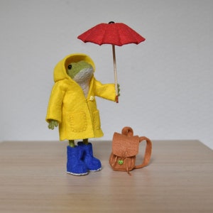 Miniature Raincoat - Welling Boots - Rucksack - Umbrella - For Frog Doll - Sewing Pattern - Felt - Easy Sew - Instant Download