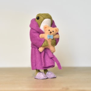 PDF FILES - Miniature Frog Doll Outfit - Night Time  - Dressing Gown - Sewing Pattern Instructions - Instant Download - The Wishing Shed