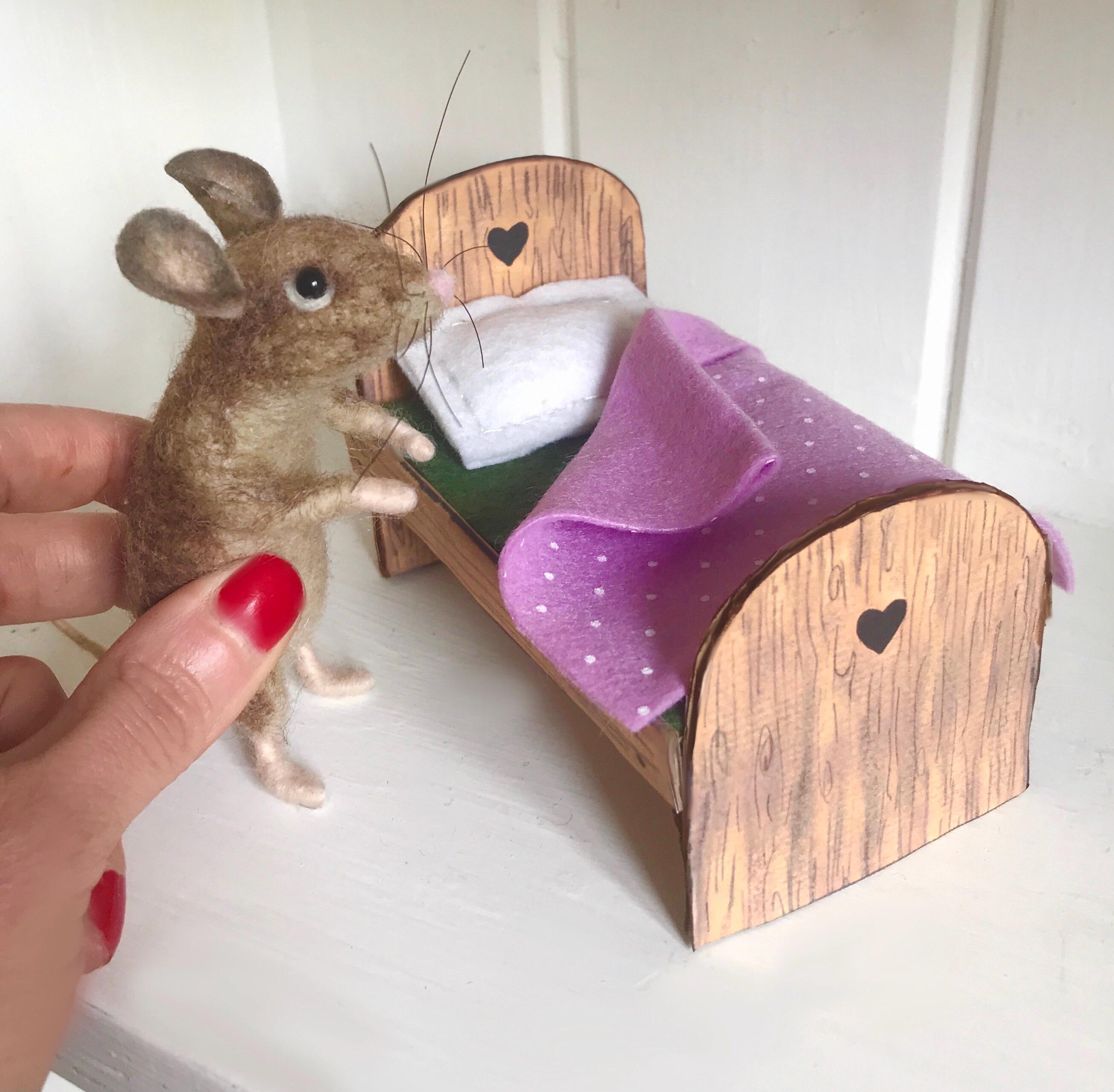 PDF FILES Miniature Bed - With Duvet - Felt Sewing Pattern - for Frog ...