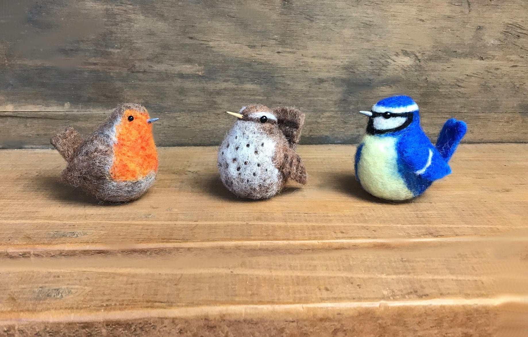 Kit Feutrage Laine Artiste - Créez Un Cygne Coloré Vibrant Avec Oiseau Et Cœur - Loisir Créatif - Neuf Complet