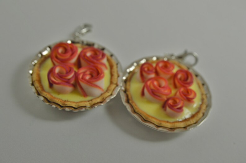 Tragen Sie Rose Tart Halskette, Miniatur-Essen, Miniatur-Essen Schmuck Bild 5