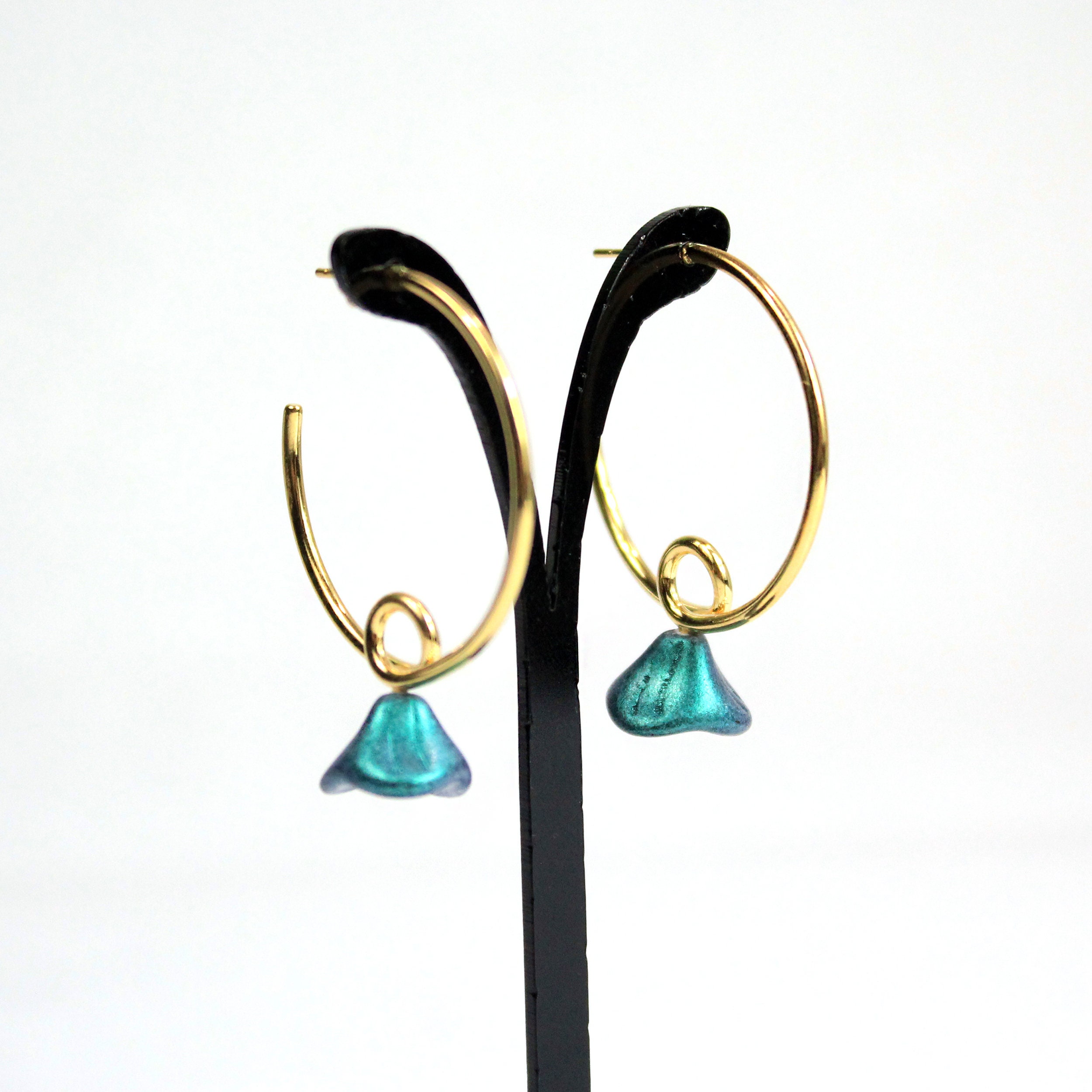 Emerald Green Stud Earrings Metallic Green Jewelry Gold Loop Etsy