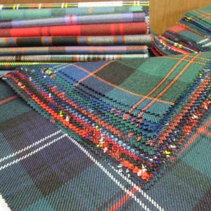 Tartan Fabric Patchwork Patches 20 Squares 23 cm x 23 cm 100% Pure Wool image 1