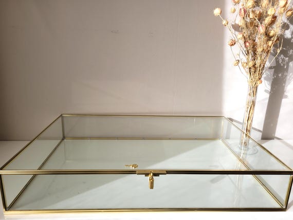 金属製ガラスディスプレイケース