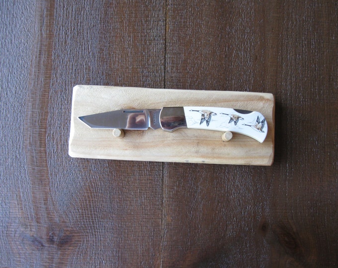 Pocket Knife Display Rack holder / Wall Mount Rustic Design Choice of