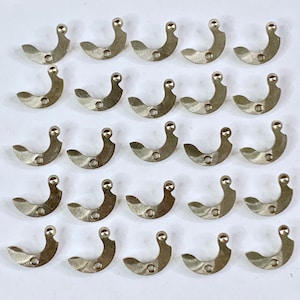 25 Watch Parts Steampunk Altered Art Watchmaker Repair Lot Silver Findings Cogs