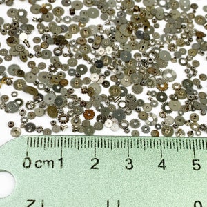100 Teeny Tiny Watch Gear 2-4mm Silver Nail Altered Art Steampunk Part Wheel Lot