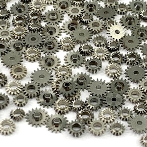 25 Watch Gears 3-5mm Silver Parts Steampunk Repair Job Lot Art Watchmaker Craft