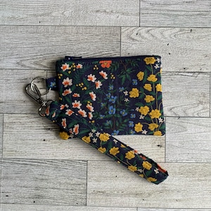 Floral Wristlet Zipper Pouch, Navy Canvas Floral Fabric, Small Flat Coin Bag, Rifle Paper Fabric, Zipper Bag With Strap, Mother&#39;s Day Gift
