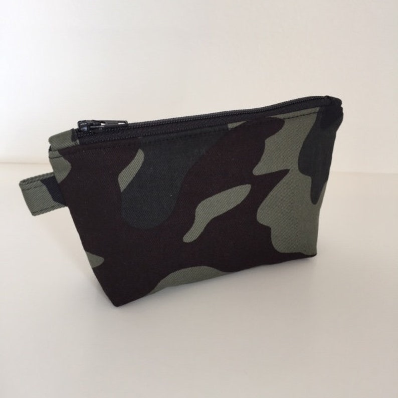 Small Zipper Pouch Camo Zipper Bag Camouflage Earbud Holder Etsy