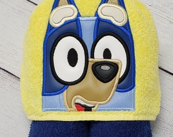 Hooded Towel, Kid's Hooded Towel, Blue Healer Pup, Bluey Hooded Towel, Bluey Bath Towel, Bluey Beach Towel, Bluey Pool Towel, Blue Dog Towel