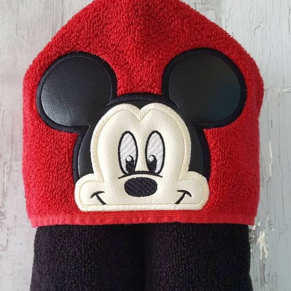 Hooded Towel, Mickey Mouse Hooded Towel, Character Hooded Towel, Mickey Bath Towel, Mickey Beach Towel, Mickey Pool Towel, Mr. Mouse Towel