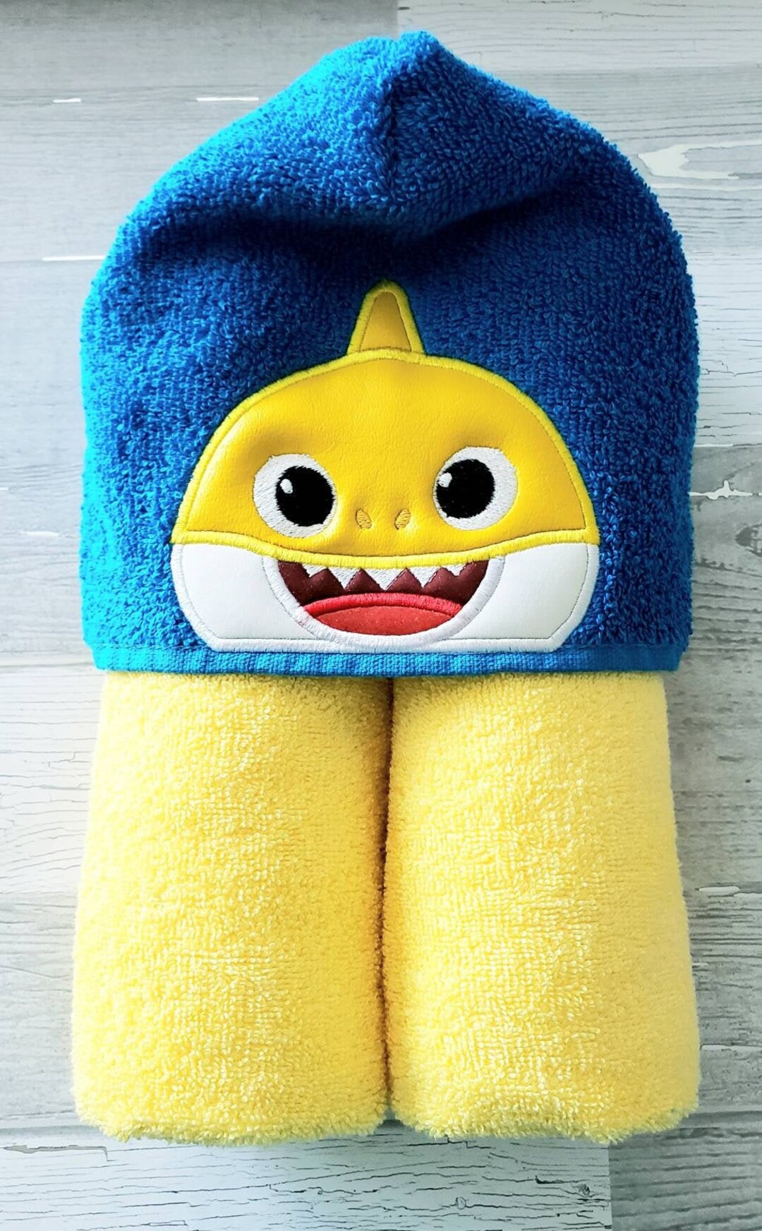 Hooded Towel, Baby Shark Hooded Towel, Kid Towel, Baby Shark Bath Towel