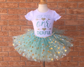 Little miss ONEderful, 1st birthday outfit, Girls 1 year old birthday, turning one tutu, girl's first birthday shirt, one year old