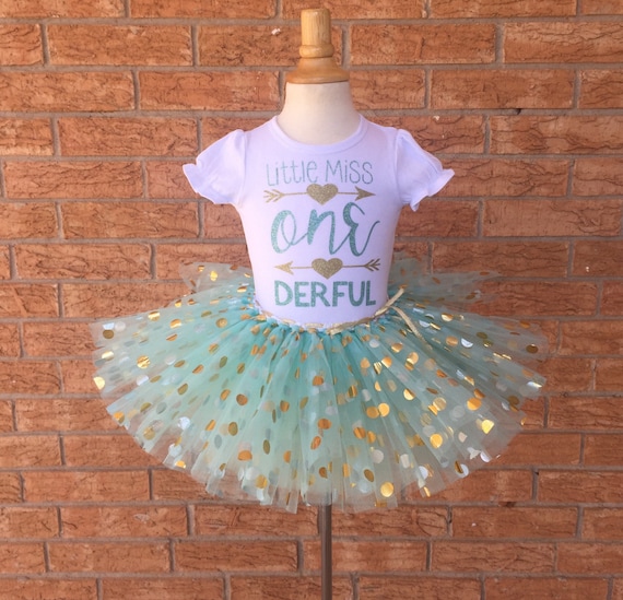 Little miss ONEderful, 1st birthday outfit, Girls 1 year old birthday, turning one tutu, girl's first birthday shirt, one year old