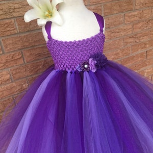 robe de princesse violette, tutu violet, costume de princesse, fête violette, habillage, robe de demoiselle d&#39;honneur violette