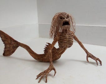 Feejee  fiji Mermaid Sideshow gaff freak 16.5 inches