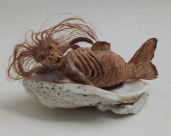 Miniature Feejee  fiji Mermaid on oyster shell sideshow gaff freak