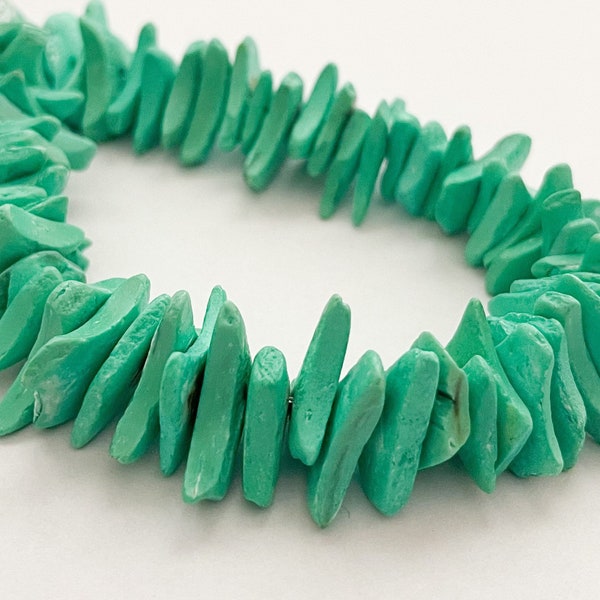 Coconut Wood Chips, Medium Coco Chips, Coconut Shell Lime Green, Natural Wood Beads 7" strand