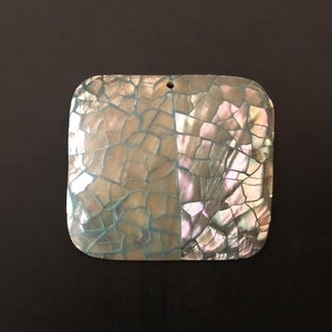 Abalone Shell Pendant: Crackled Inlaid Design, Blue Green (2&quot; x 1 3/4&quot;)