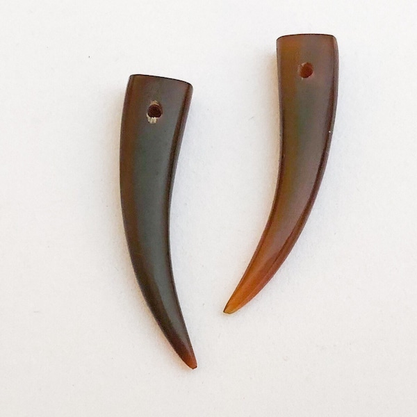 2 Pc Horn Tusk Pendant, Carved Horn Pendant, Amber Horn Tusk Pendant