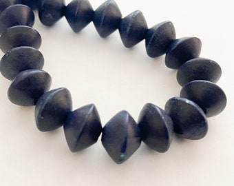 15MM Wood Saucer Beads Navy Blue~16” strand