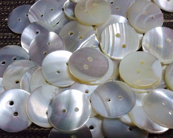 White shell button lot 11mm-50 pc