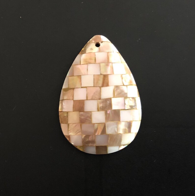 Inlaid shell pendant, mosaic shell pendant, teardrop mosaic pendant, mother of pearl and brownlip shell image 3