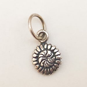 Small Sterling Silver Flower Charm Pendant-1 piece