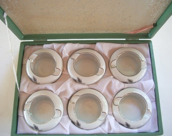 Set of Six Fukagawa Arita Japanese Porcelain Personal Ashtrays with Case