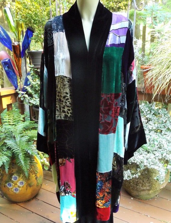 Luxurious Velvet Kimono Style Topper ~ Quilted wi… - image 1