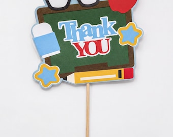 Personalised Teacher Cake Topper - Thank You School Decoration | End Of Term Gift, Nursery Keyworker Appreciation, Classroom Party Pick