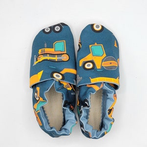 Waldorf clearance indoor shoes