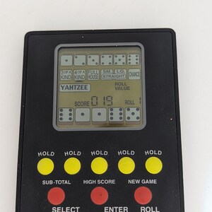 Jeu portable Yahtzee au format carte de crédit, électronique à piles, cadeau rétro vintage doré
