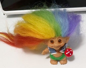 Troll Doll dam c 64 1960s 3 inch Glass eyes Rainbow Hair OOAK