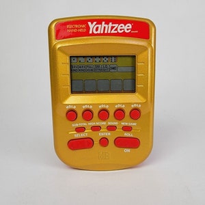 Yahtzee ハンドヘルドゲーム 電子電池式 ゴールド ヴィンテージ レトロ ギフト