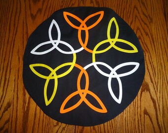 Halloween-Keltische Knoten-Tabelle-Topper