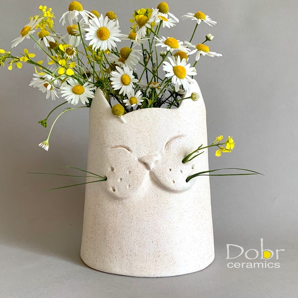 Happy Cat, Ceramics, Ceramic vase, Cat, Pottery vase, White,  Happy cat,  Make to order