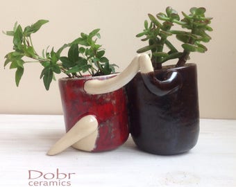 Dancing pots, Ceramic pots, Planter, Black, Red, Made to order