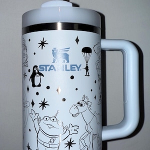 Graverad 640 ml enkel modern mugg med Toy Story-motiv || Woody || Buzz Lightyear || Graverad mugg || Mugg för småbarn