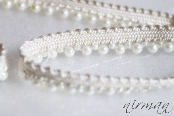beads border lace
