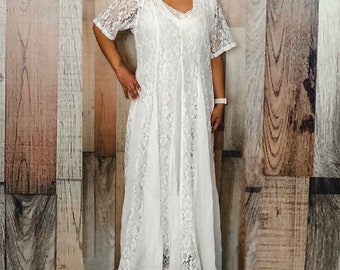 Boho vintage lace dress BOHO wedding.