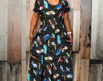 Vintage classic car Hawaiian dress