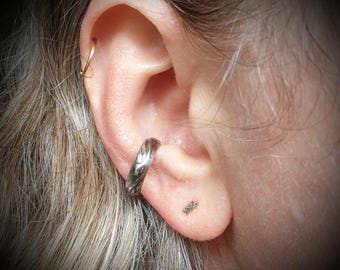 Chunky Ear Cuff, Leaf Ear Cuff, Solid 925 Sterling Silver Ear cuff, Oxidised or Polished, Textured Silver, Wide Ear Cuff, Botanical Ear Cuff