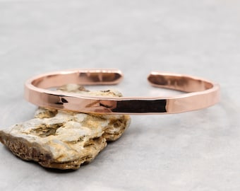 Copper Cuff Bracelet, Smooth Hammered Solid Copper Bangle, Lead and Nickel Free, Hand Forged Copper Cuff, Copper Bracelet