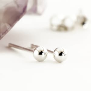 Solid 14k White Gold Ball studs Pair, 14k Yellow Gold Ball Studs, Tiny Gold Stud Earrings, Ball Stud Earrings, 3mm or 4mm Gold Studs