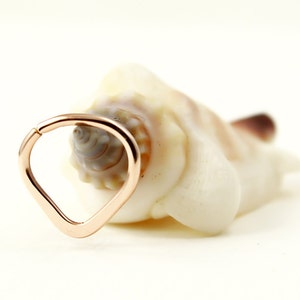 Navel ring, Triangle, Smooth Hammered, Triangle Navel Ring, Rose or Yellow Gold Filled, Tribal septum ring, Septum jewelry, Navel